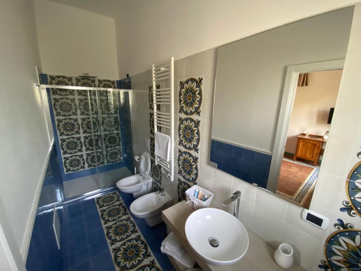 Casa Fifina Rooms Sant'Egidio del Monte Albino Екстер'єр фото