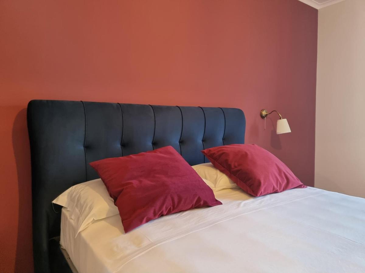Casa Fifina Rooms Sant'Egidio del Monte Albino Екстер'єр фото