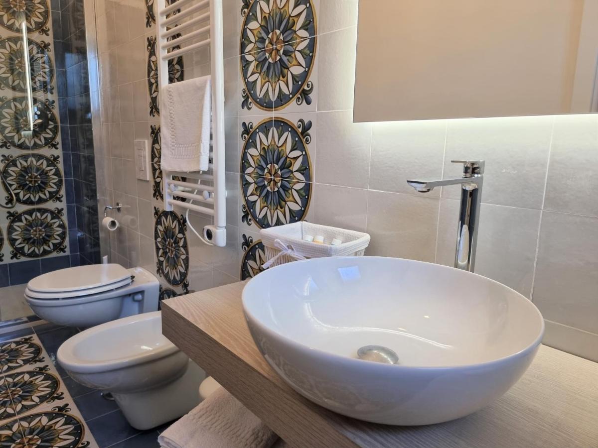 Casa Fifina Rooms Sant'Egidio del Monte Albino Екстер'єр фото
